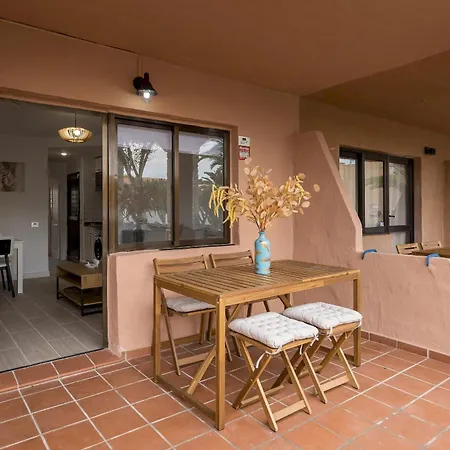 Home2book Charming Poolside Retreat Apartment *